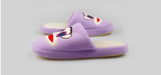 2012新款大嘴猴舒棉絨牛筋底家居拖鞋 時尚舒適，點亮居家生活
